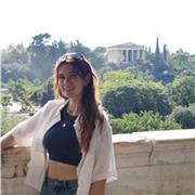 Acabando la carrera de primaria, en prácticas actualmente en un centro. Soy una persona muy paciente e innovadora